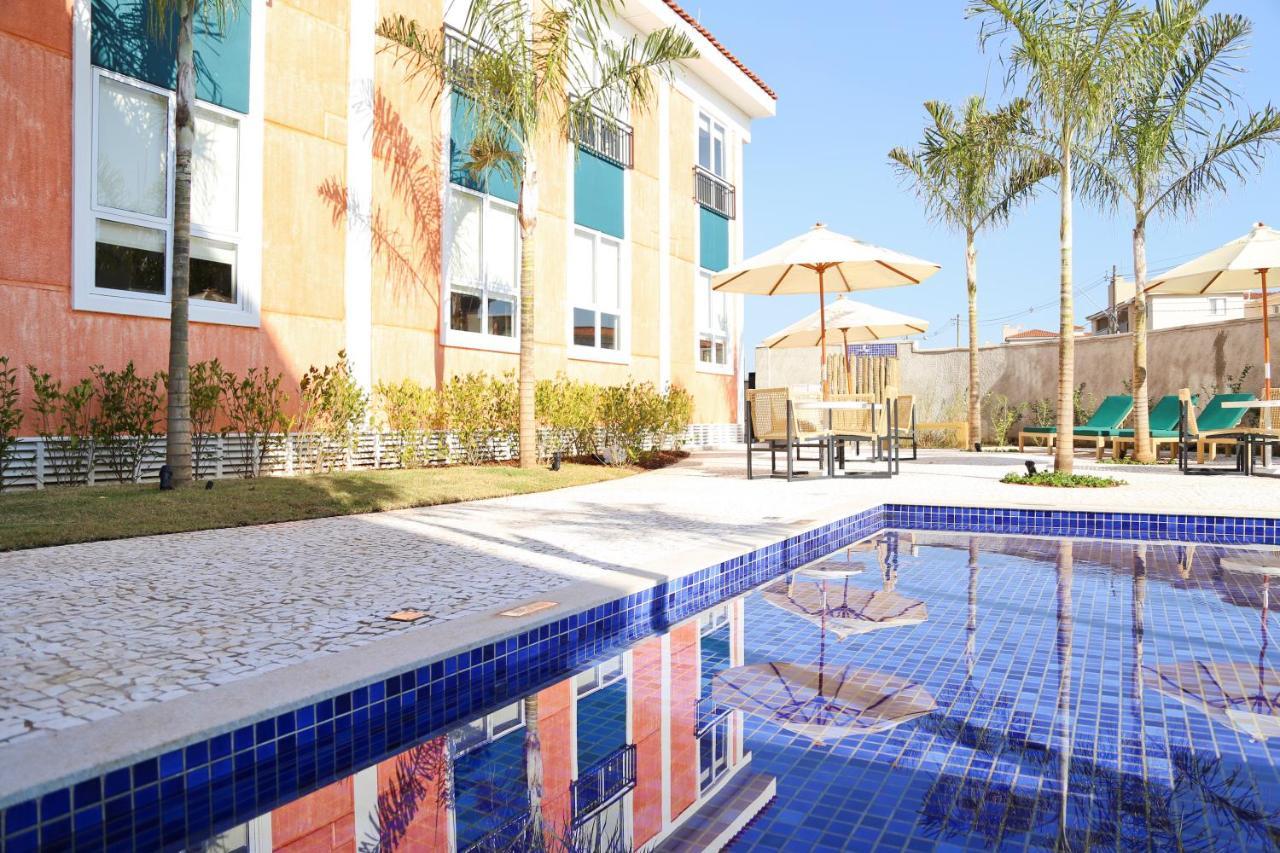 Vitoria Hotel Express Dom Pedro กังปินาส ภายนอก รูปภาพ